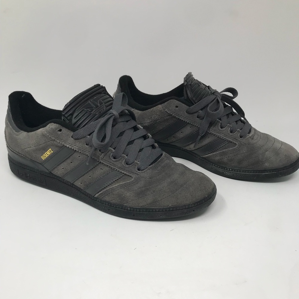 Adidas Busentiz men’s shoe size 11
